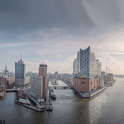 Panoramic view over the city of Hamburg.